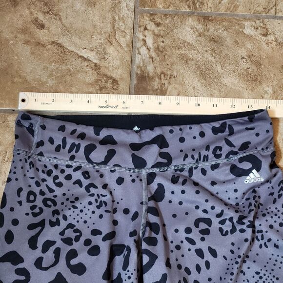 9-Piece Women’s Medium Athletic Bottoms – Pants & Capris Bundle - Picture 13 of 13